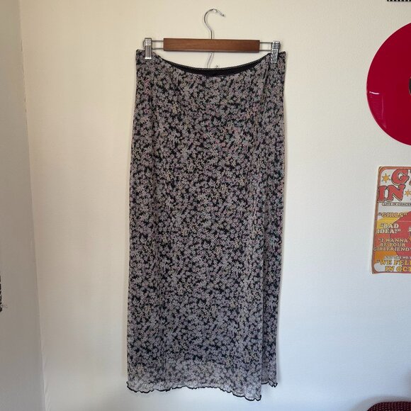 American Eagle Floral Black, White, and Pink Maxi Skirt with Scalloped Detail - Picture 1 of 10